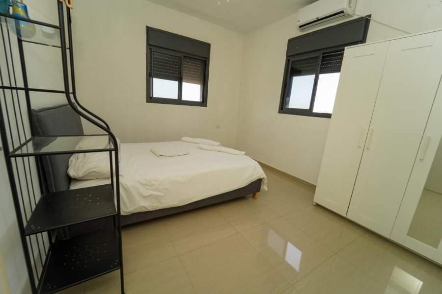 Family Master Nahariya Exterior foto