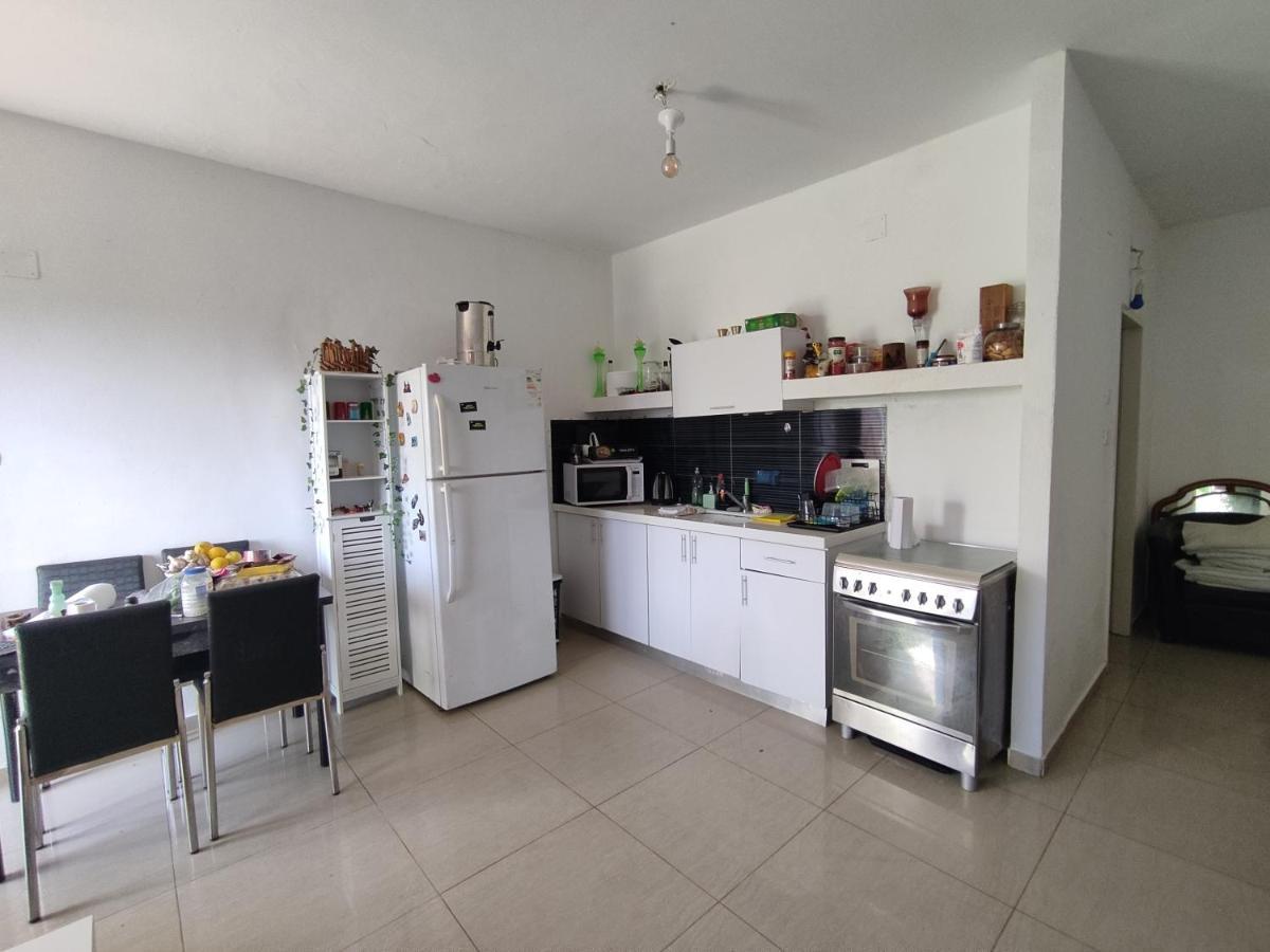 Family Master Nahariya Exterior foto